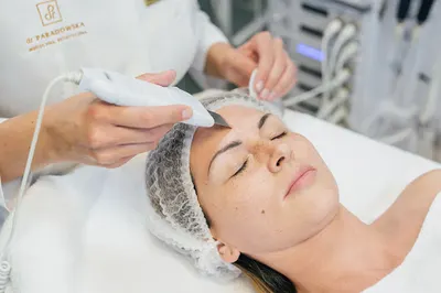 Dr Paradowski Medycyna Estetyczna Ortopedia Sportowa Podologia